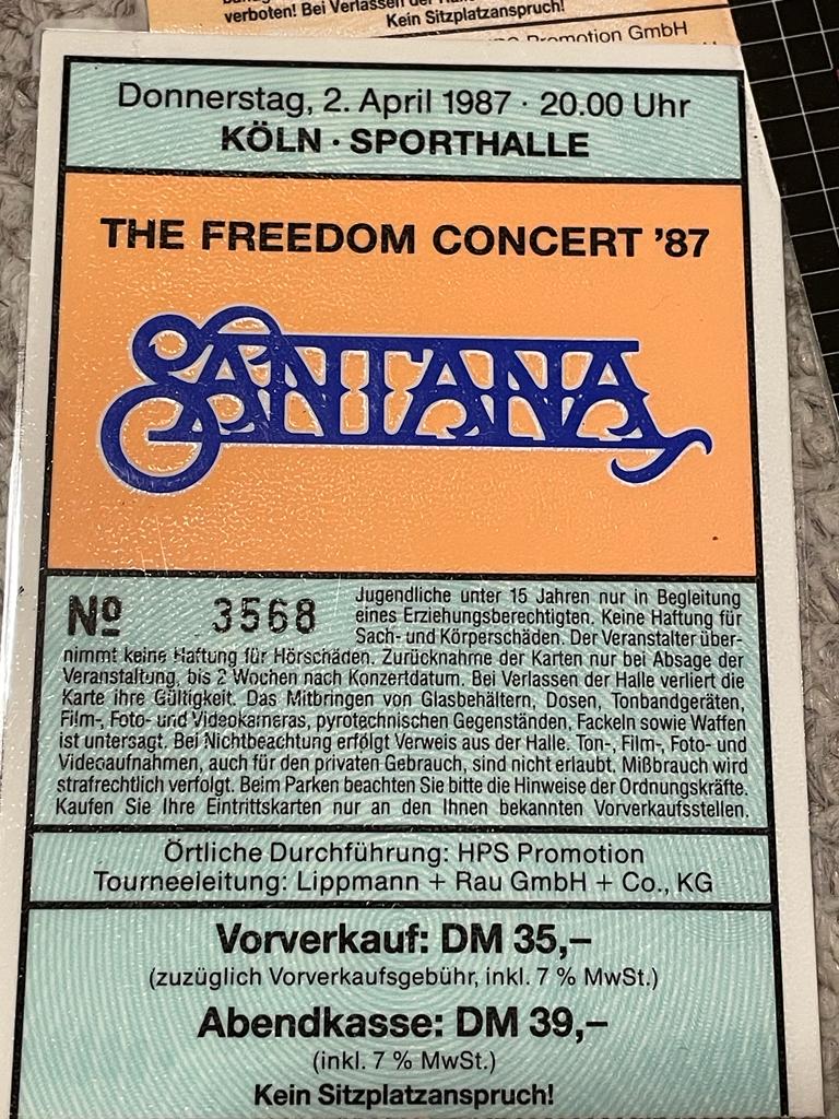 Santana1987-04-02SporthalleCologneWestGermany (4).jpg